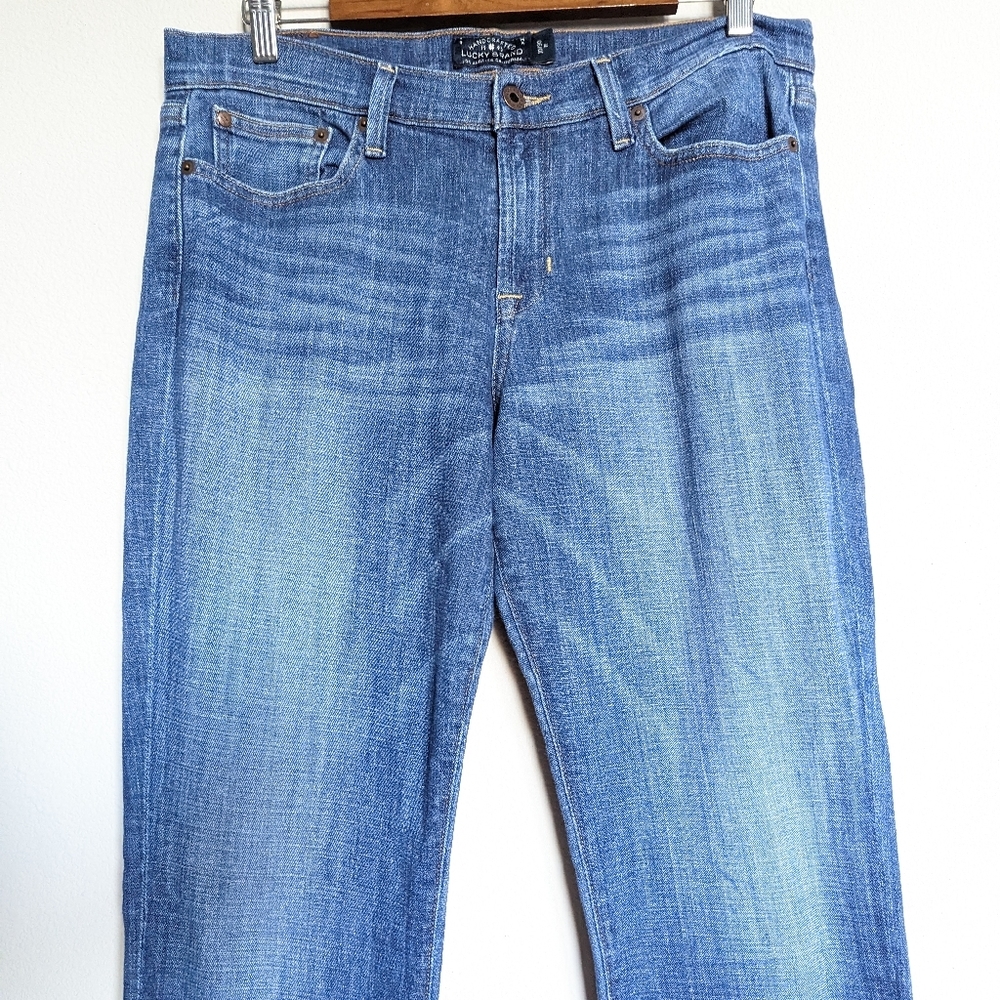 Lucky brand medium wash denim straight leg jeans size 10/30 - Picture 2 of 9